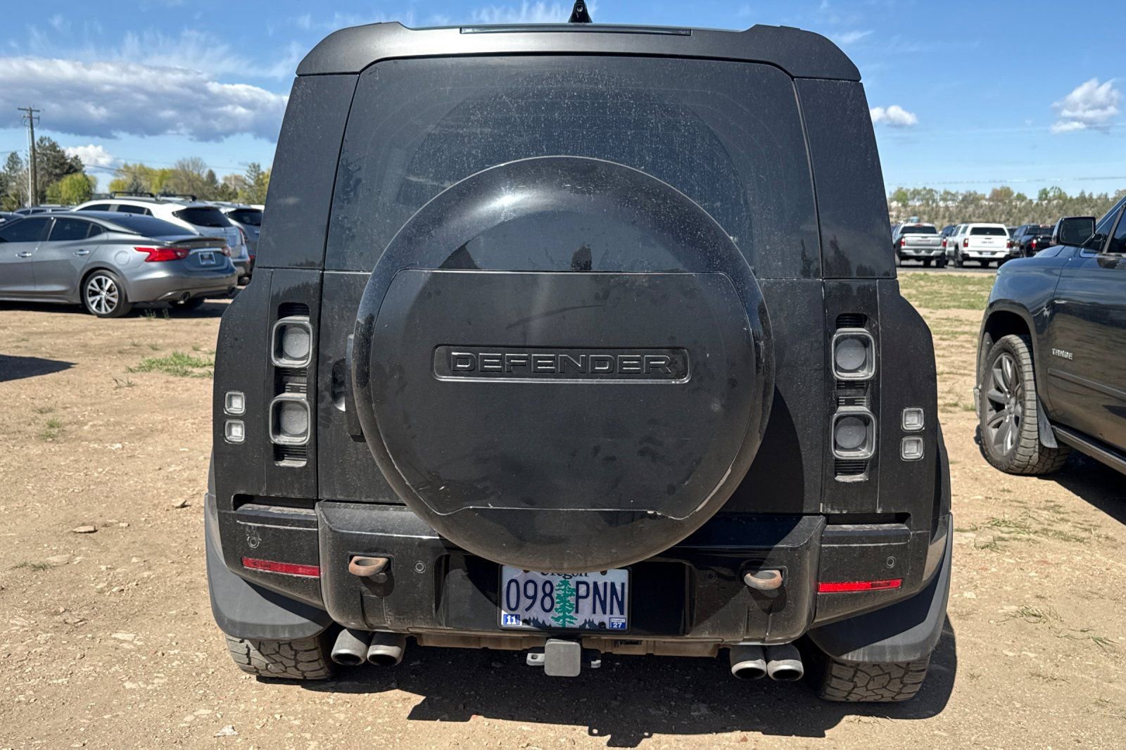 Used 2024 Land Rover Defender 110 V8 AWD/4WD image 5