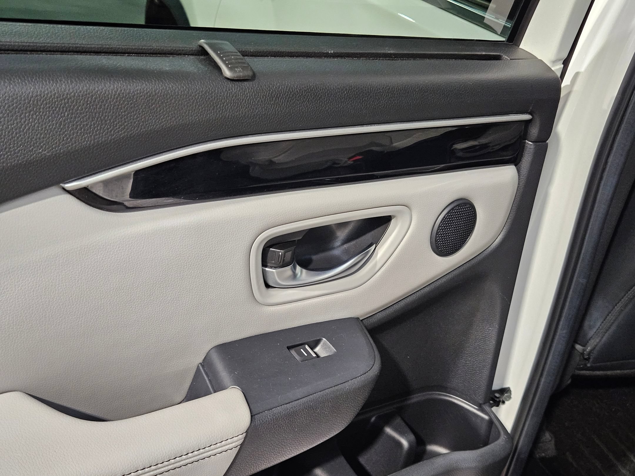 Used 2025 Honda Pilot Touring image 35