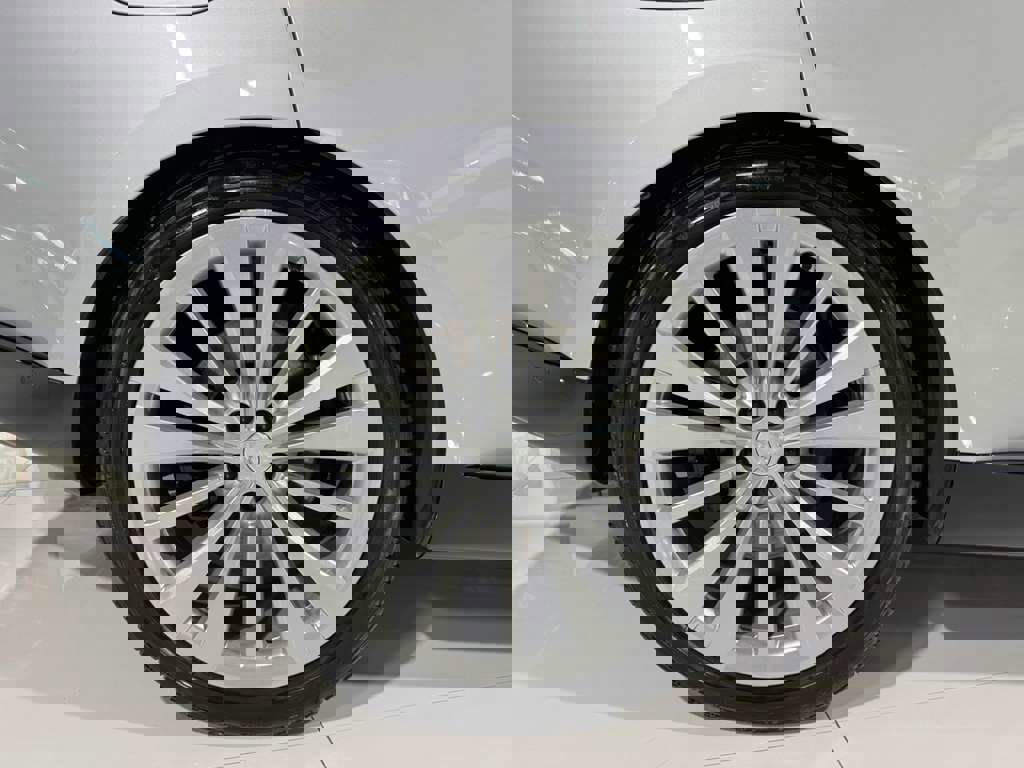 Used 2024 Land Rover Range Rover SE image 53
