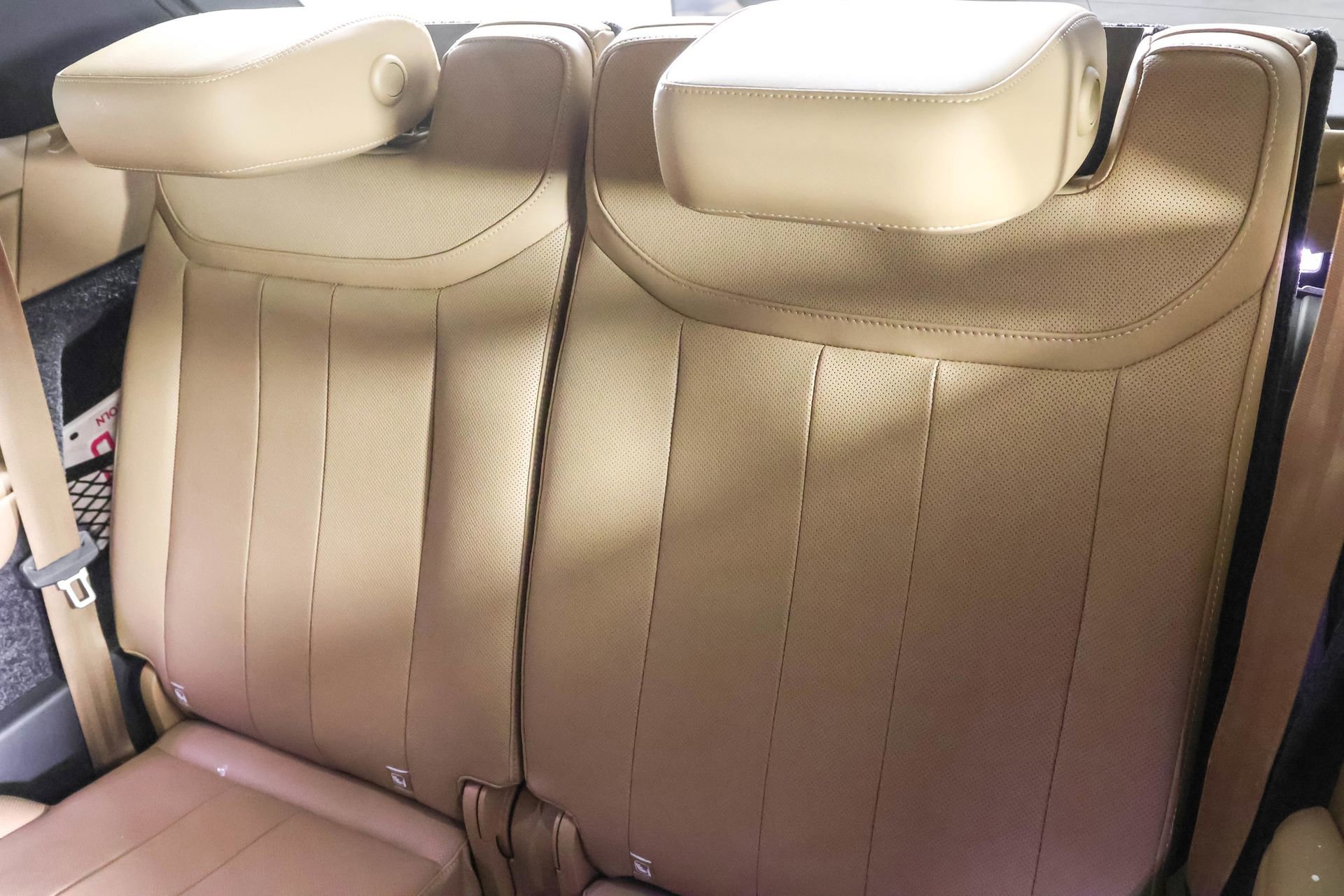 Used 2024 Land Rover Range Rover Long Wheelbase SE image 38