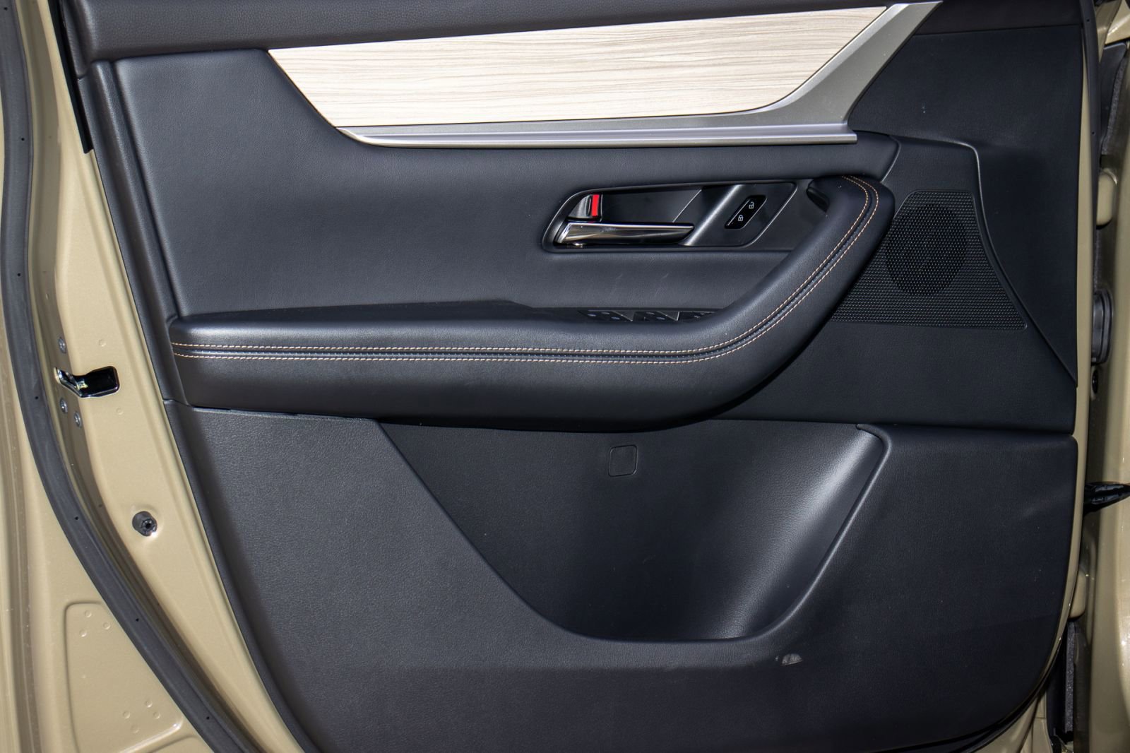 New 2026 MAZDA CX-70 3.3 Turbo w/ Premium Package image 16