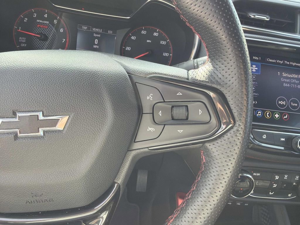 Used 2022 Chevrolet TrailBlazer RS w/ Convenience Package image 28
