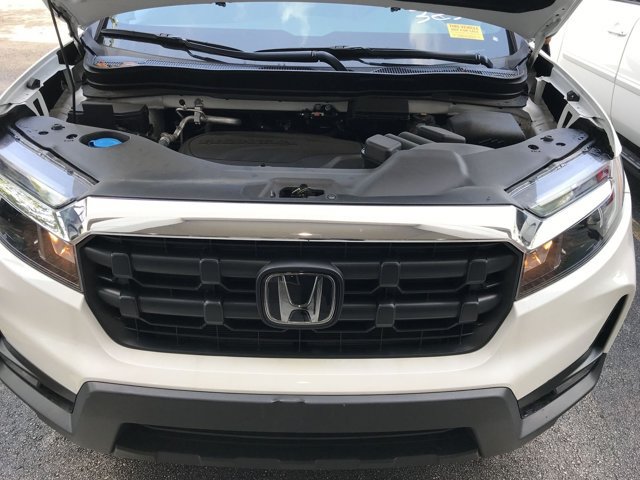 Used 2025 Honda Ridgeline RTL image 17
