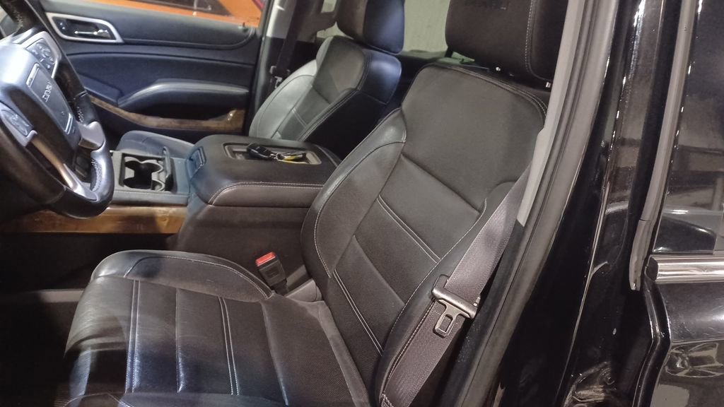 Used 2016 GMC Yukon XL Denali w/ Open Road Package image 5