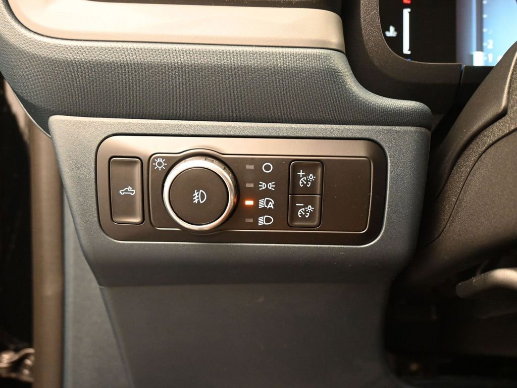 New 2026 Ford Maverick Lobo AWD/4WD image 14