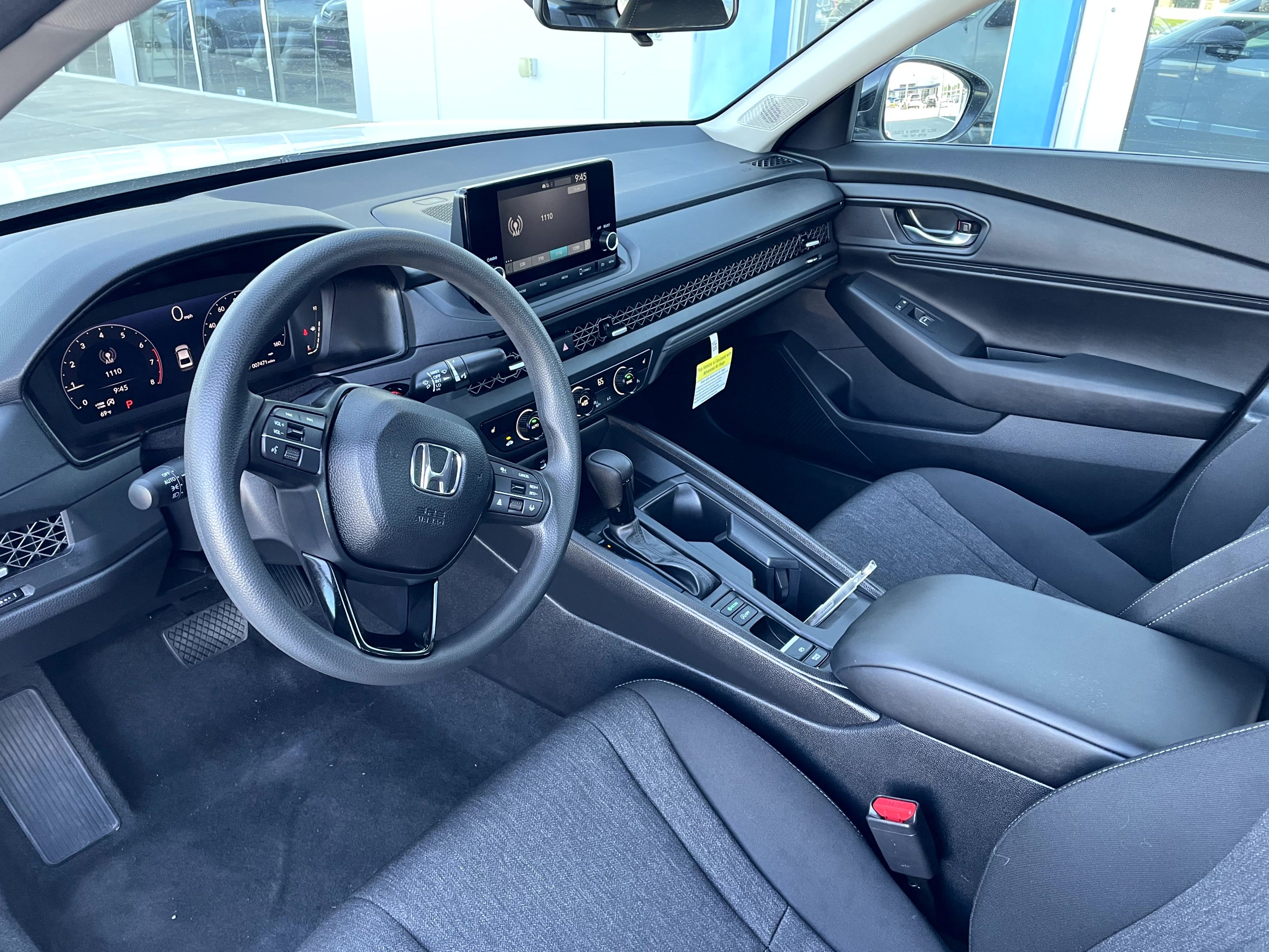 Certified 2025 Honda Accord SE image 13