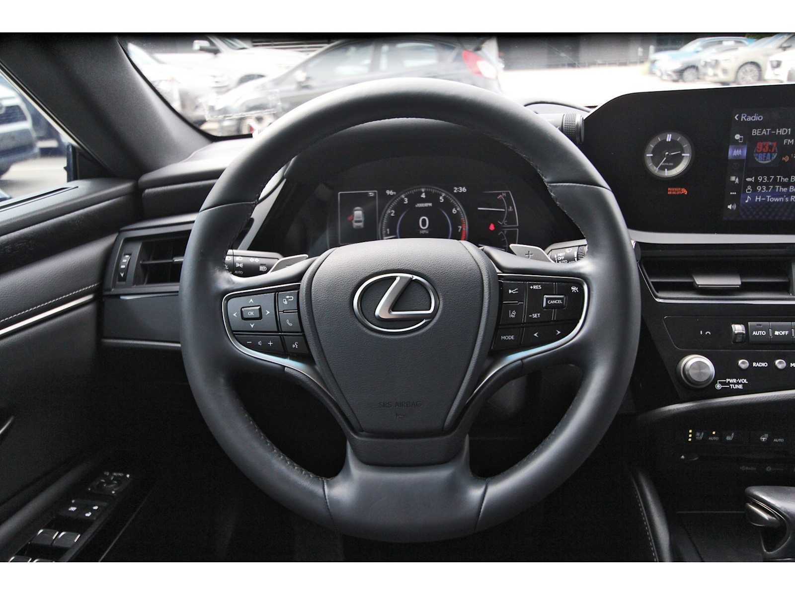 Used 2022 Lexus ES 350 w/ Premium Package FWD image 13
