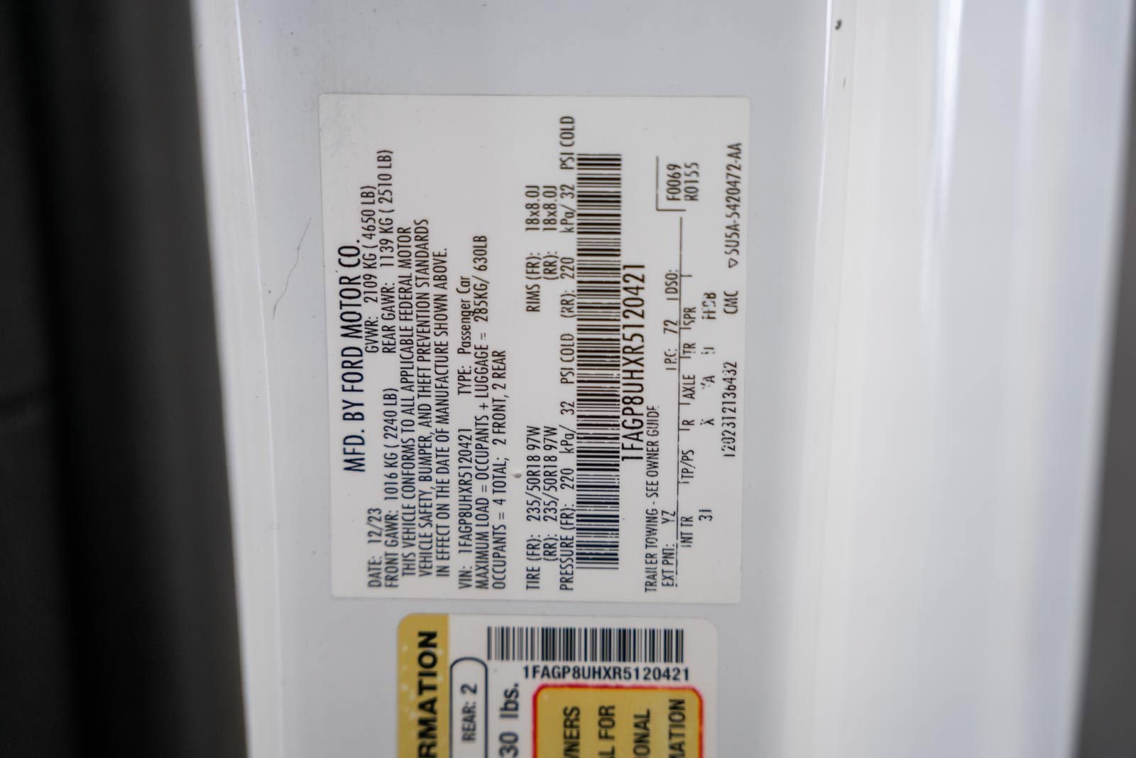 Used 2024 Ford Mustang Premium RWD image 31