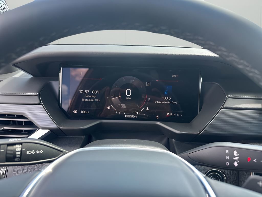 Used 2025 GMC Acadia Elevation image 34