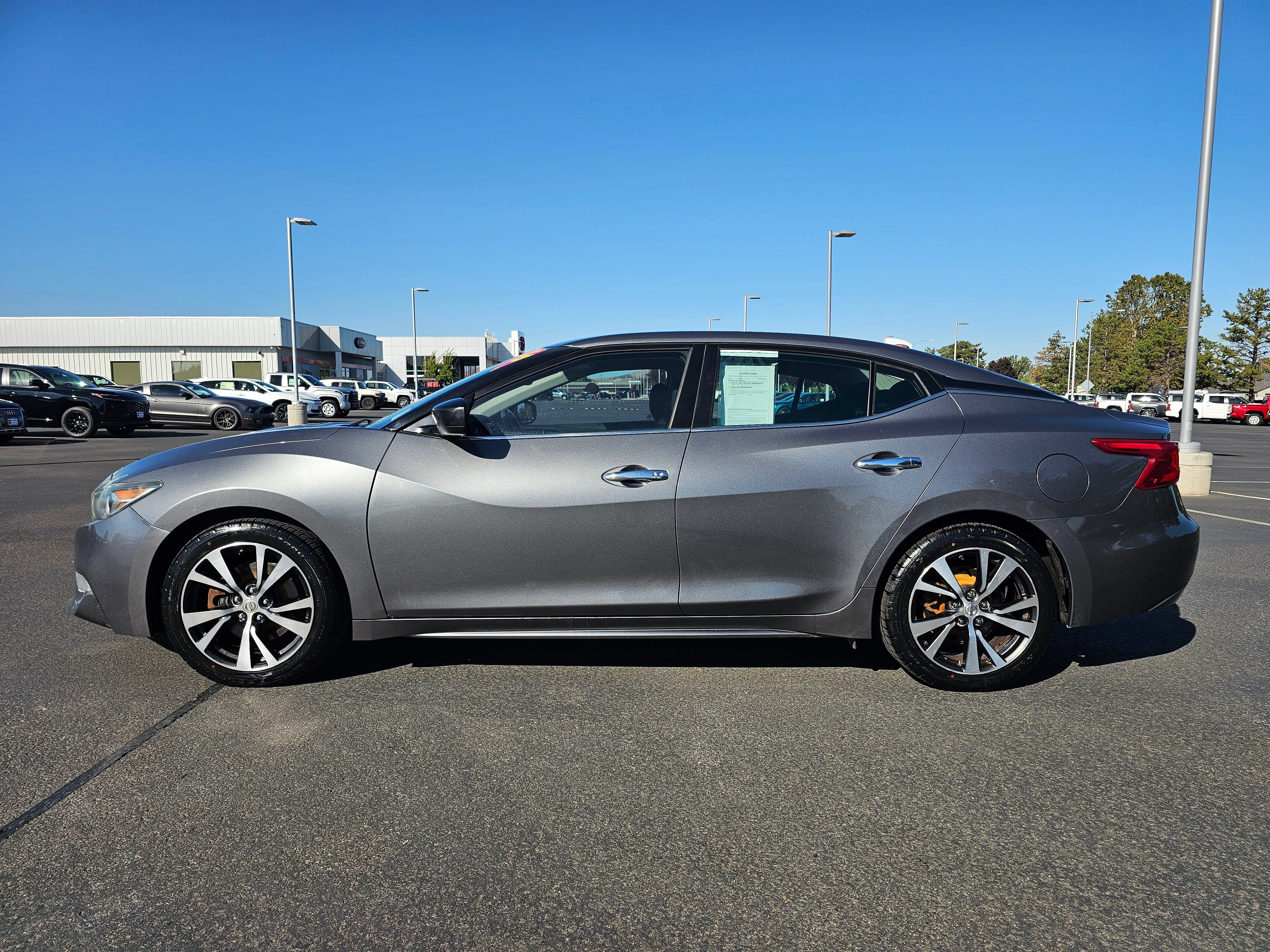 Used 2016 Nissan Maxima 3.5 S FWD image 2