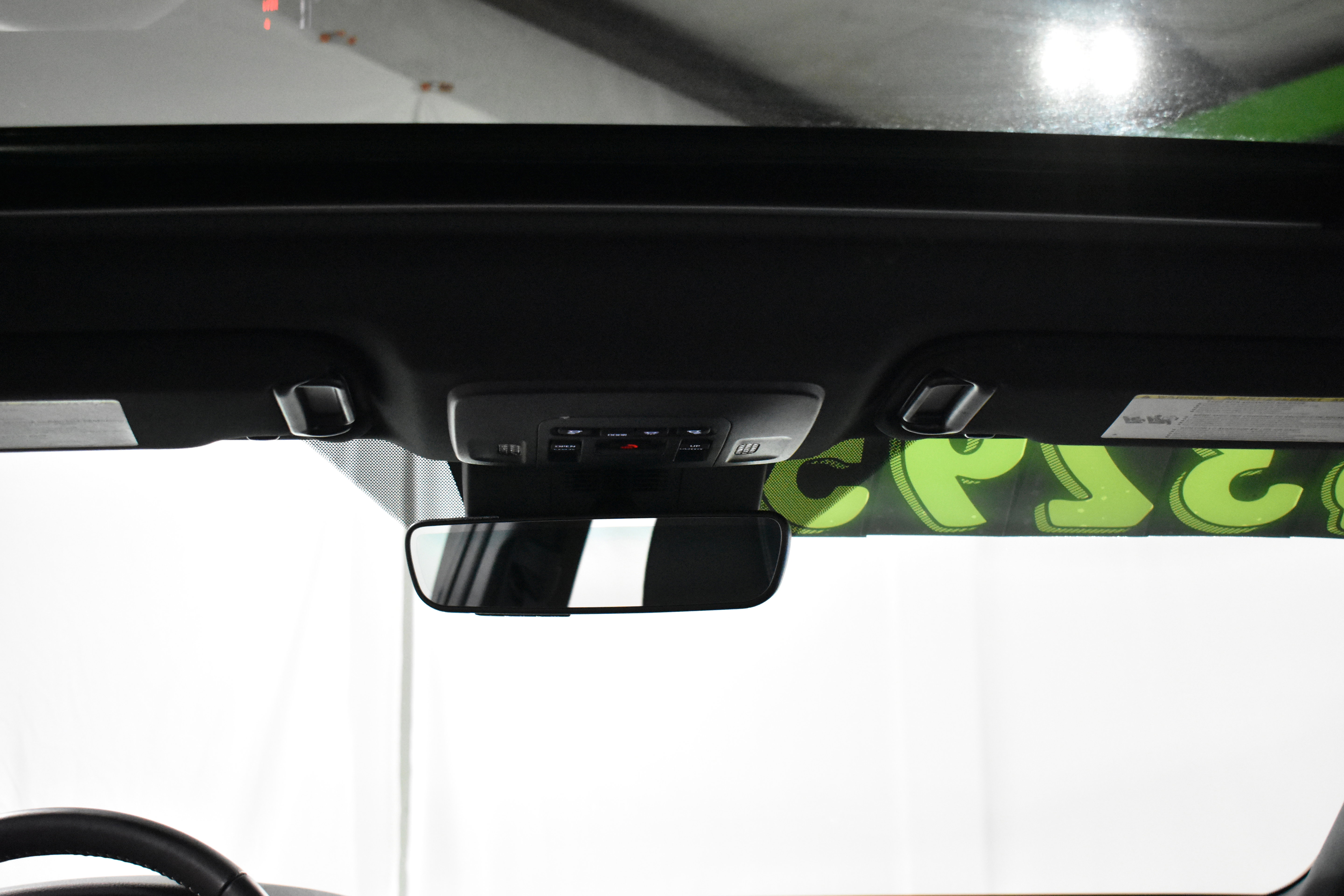 Used 2025 Toyota Camry SE image 29