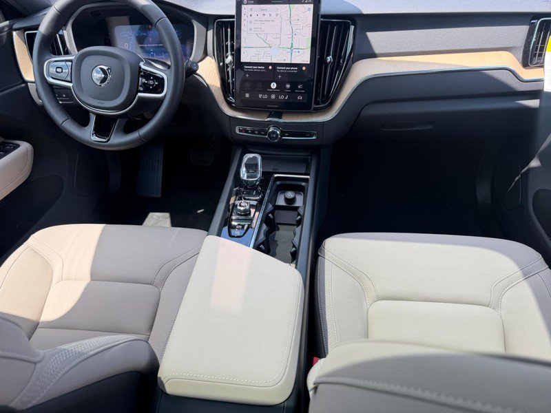 New 2026 Volvo XC60 T8 Plus w/ Protection Package Premier AWD/4WD image 5