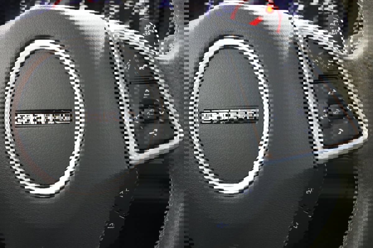 Used 2021 Chevrolet Camaro SS image 28