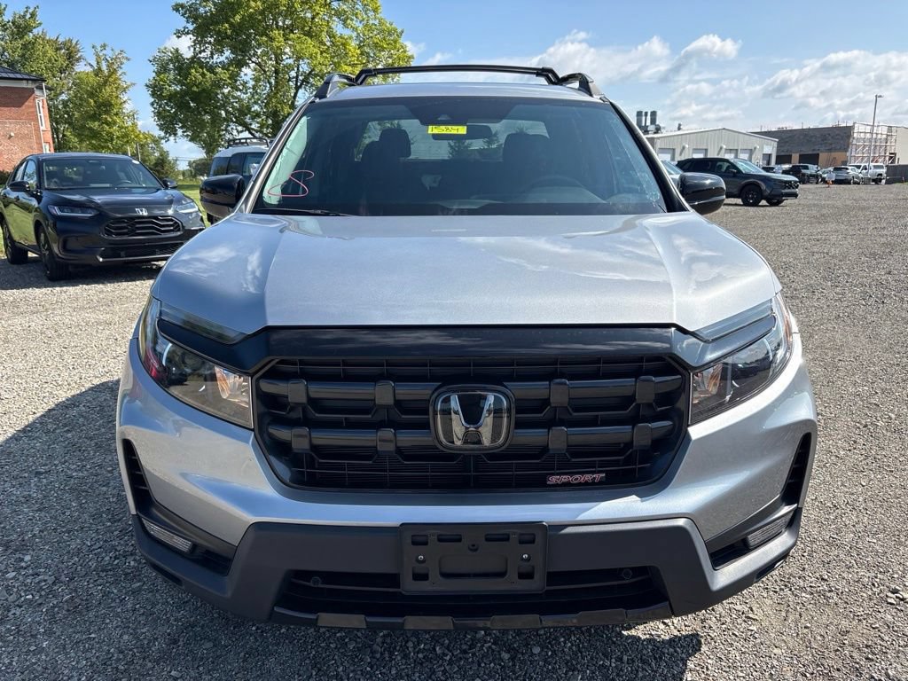 Used 2024 Honda Ridgeline Sport image 2