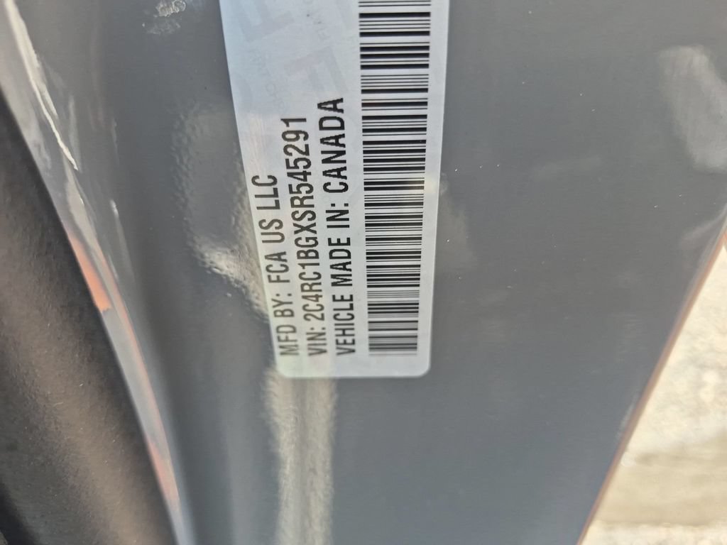 Used 2025 Chrysler Pacifica Select FWD image 35