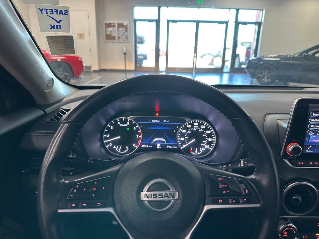 Used 2022 Nissan Sentra SV image 17