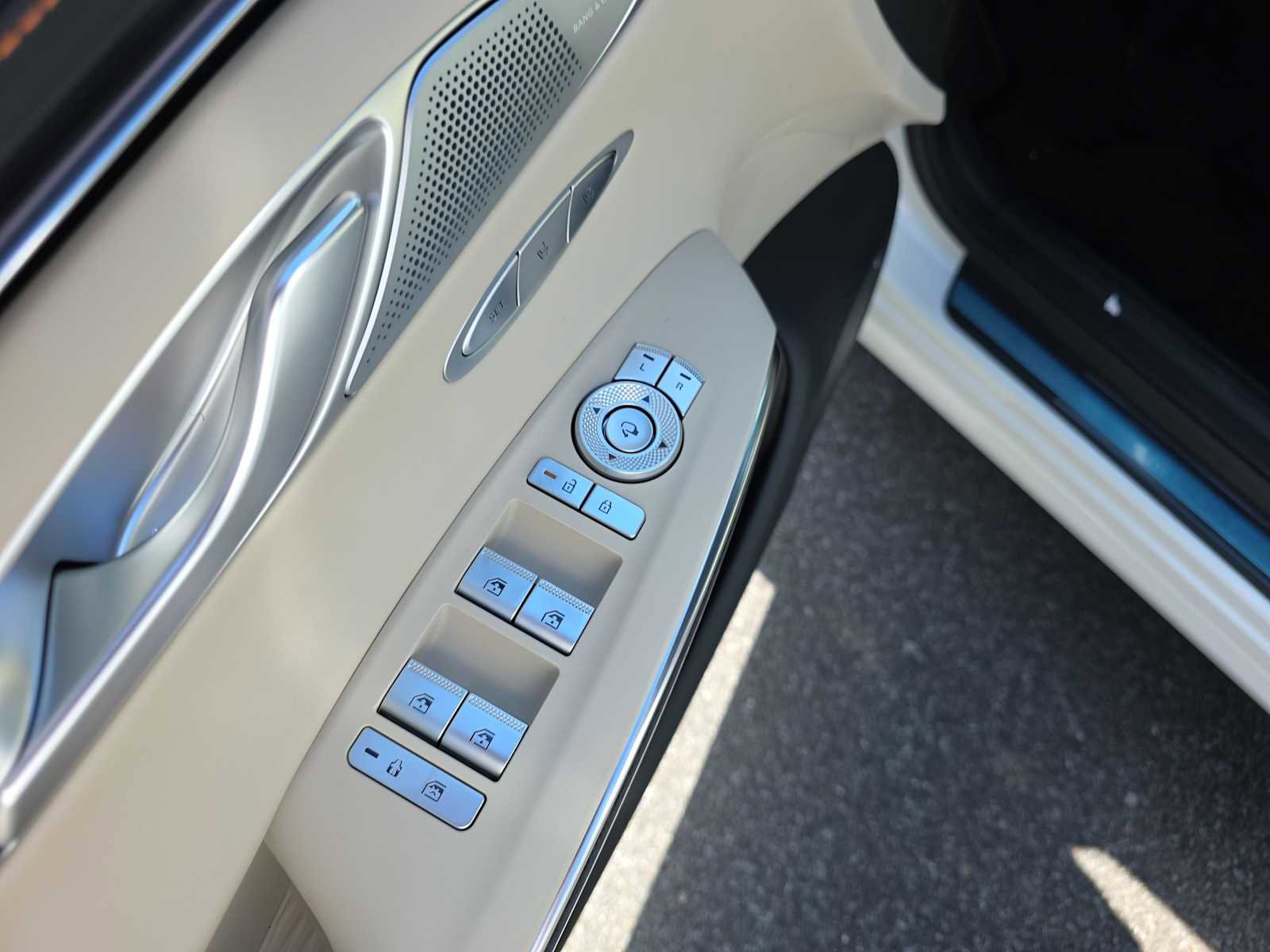 New 2026 Genesis GV70 3.5T Sport Prestige AWD/4WD image 23