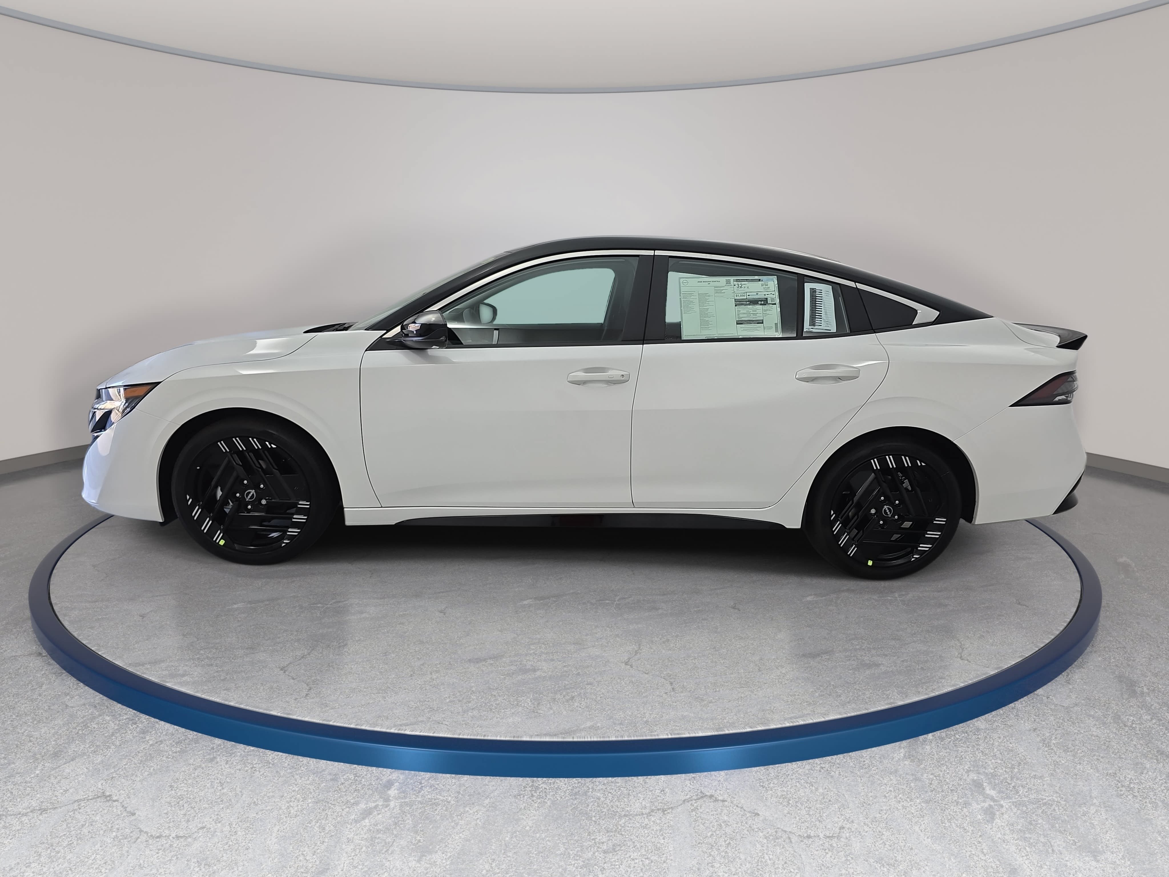 New 2026 Nissan Sentra SR w/ Floor Mat Package FWD image 8