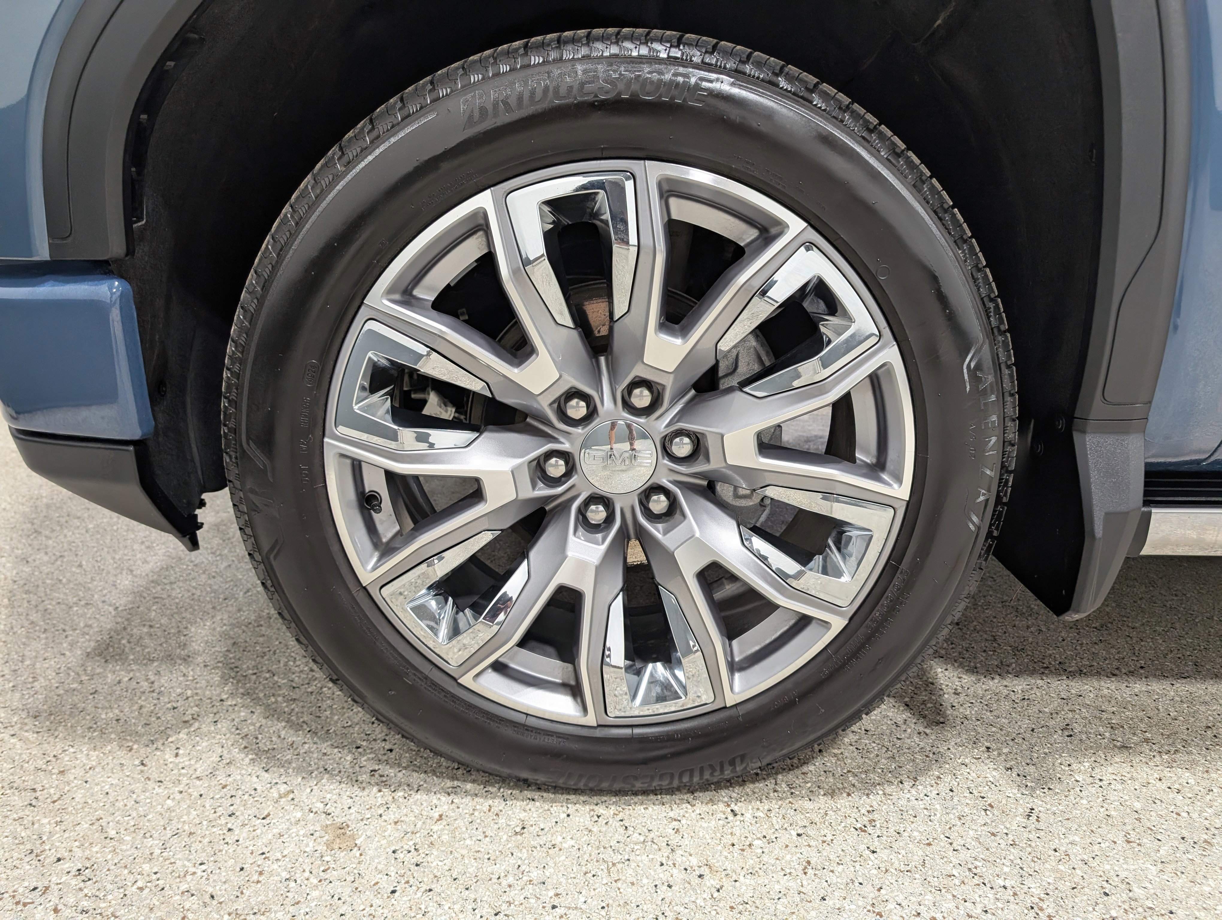 Used 2025 GMC Sierra 1500 Denali w/ Denali Reserve Package image 11