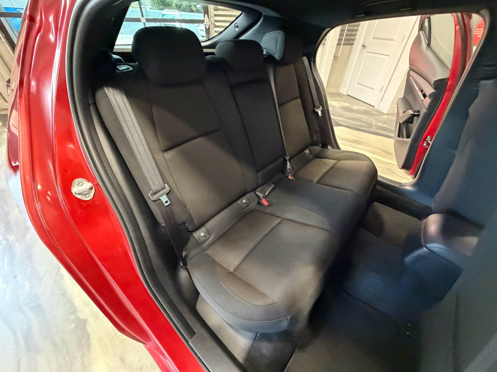 Used 2019 MAZDA MAZDA3 AWD Hatchback image 5