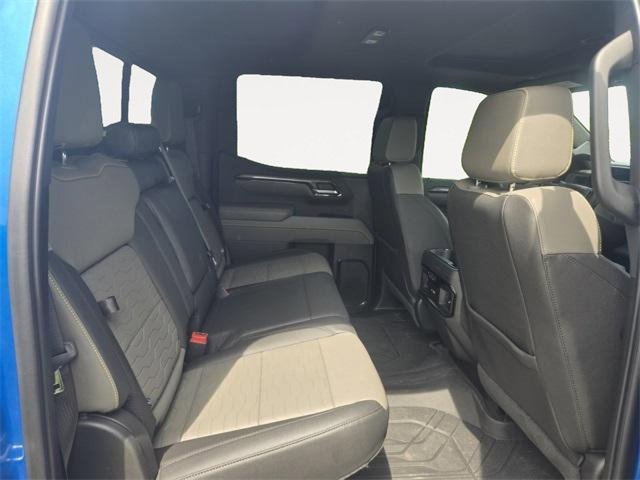 Used 2024 Chevrolet Silverado 1500 ZR2 image 10