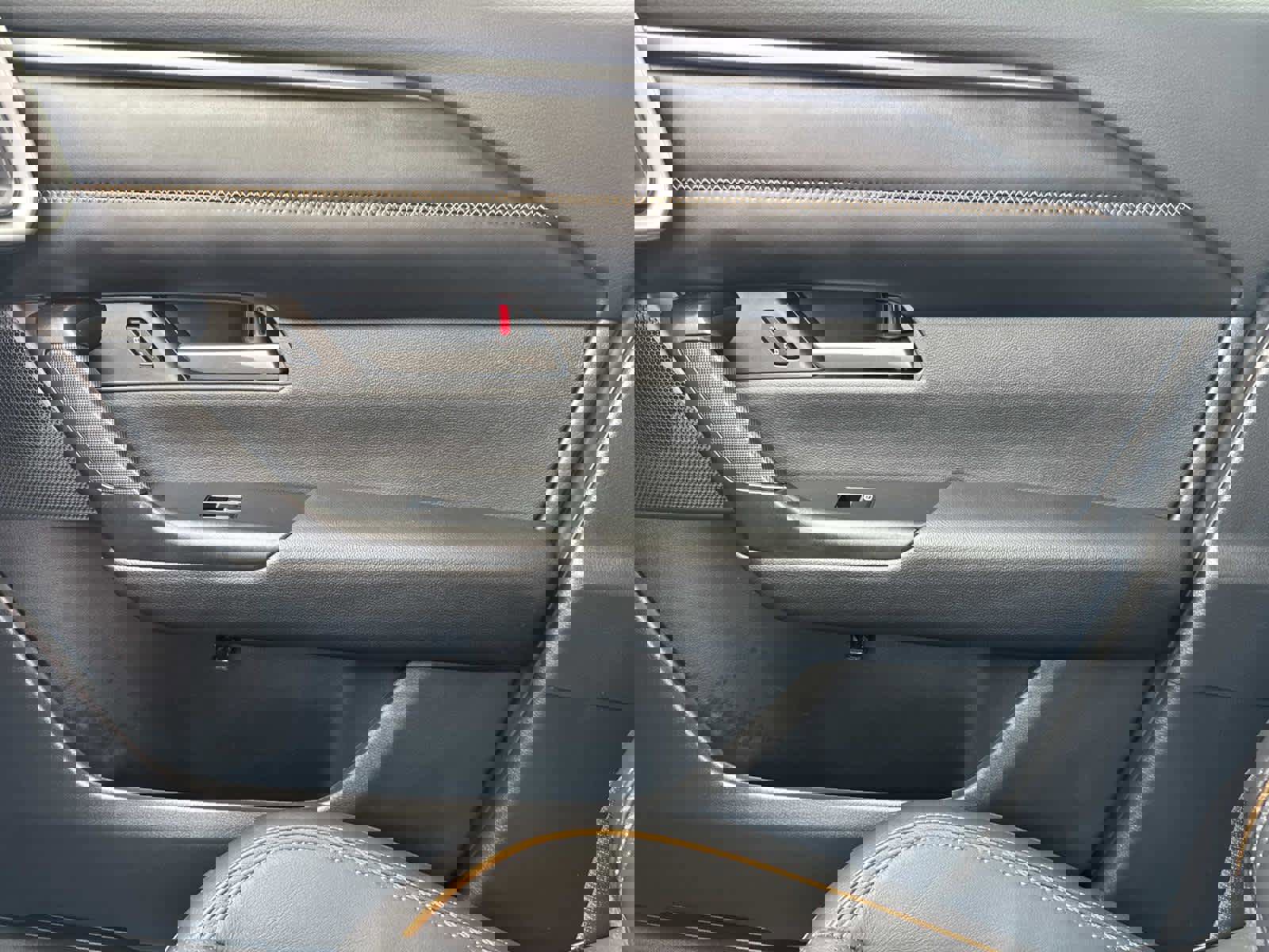 Certified 2025 MAZDA CX-50 AWD 2.5 Hybrid w/ Weather Package image 22