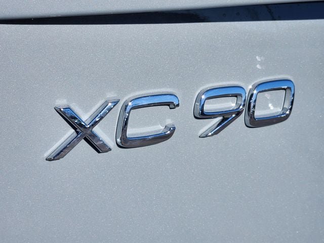 New 2026 Volvo XC90 T8 Ultra w/ Protection Package Premier AWD/4WD image 17