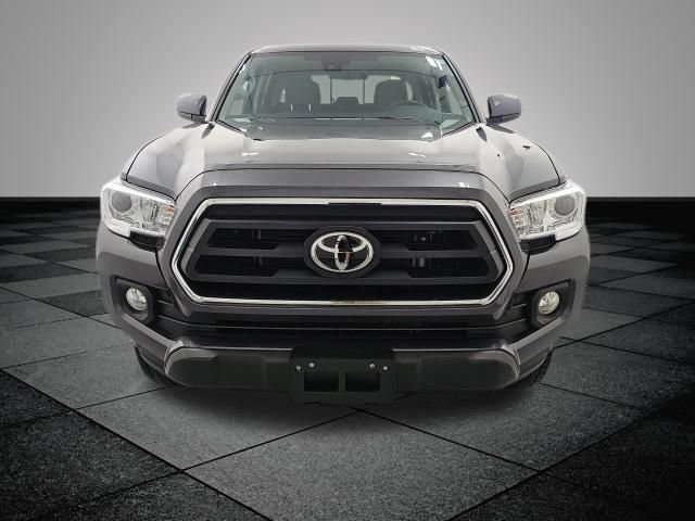 Certified 2023 Toyota Tacoma SR5 AWD/4WD image 2