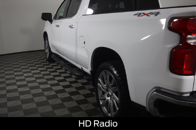 Used 2020 Chevrolet Silverado 1500 LTZ w/ LTZ Premium Package AWD/4WD image 32
