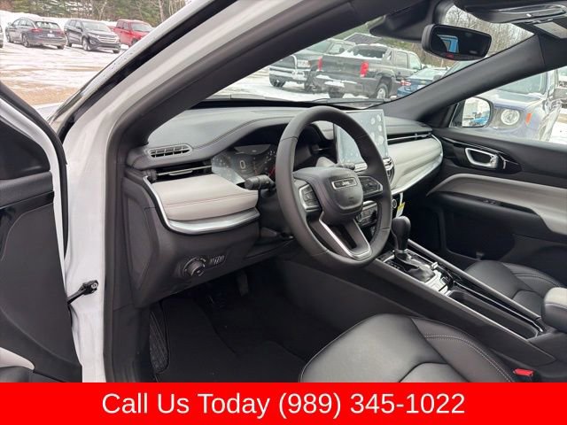 New 2026 Jeep Compass Limited image 13