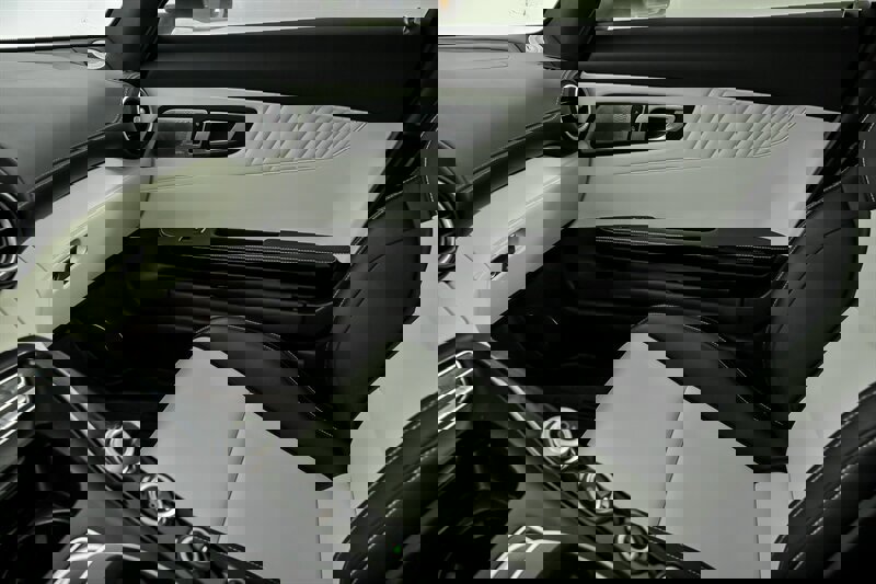 Used 2017 Mercedes-Benz AMG GT S w/ Exclusive Interior Package image 33