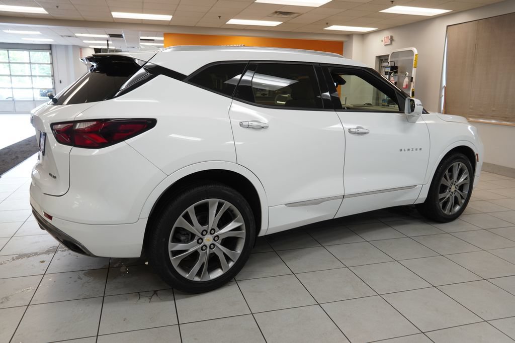Used 2019 Chevrolet Blazer Premier w/ Sun and Wheels Package FWD image 13