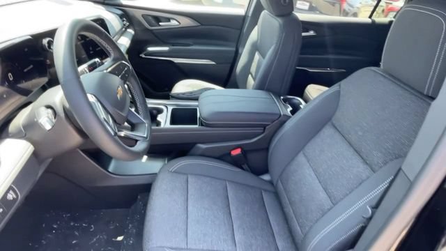 New 2026 Chevrolet Traverse LT w/ LPO, Floor Liner Package FWD image 12