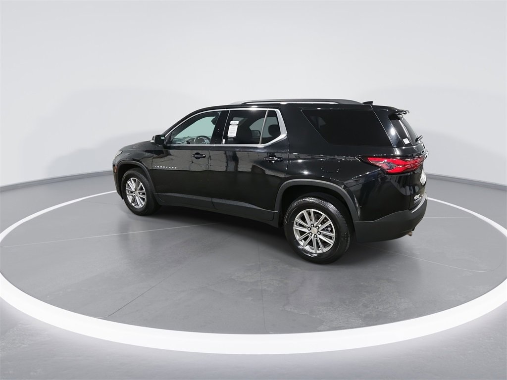 Used 2023 Chevrolet Traverse LT image 6