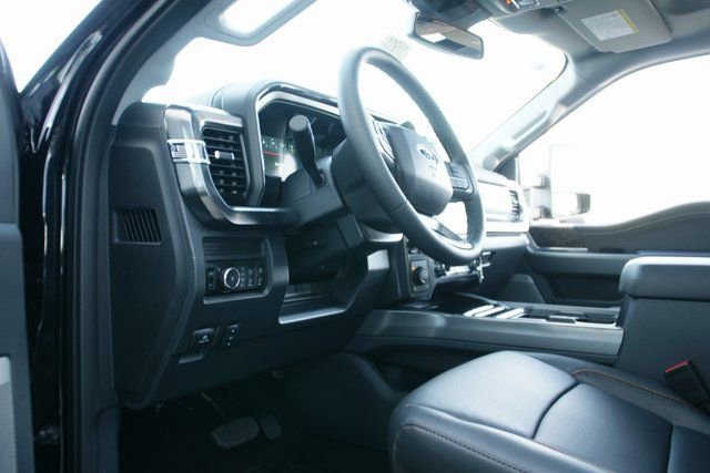 New 2026 Ford F250 Lariat w/ Lariat Ultimate Package image 18