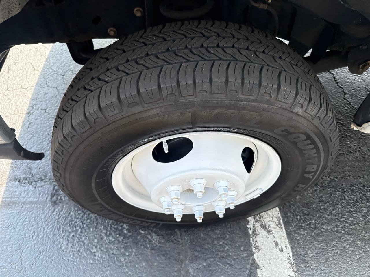 Used 2018 Ford E-350 and Econoline 350 Super Duty RWD image 11