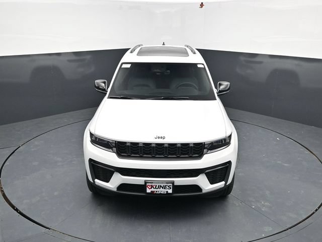 New 2026 Jeep Grand Cherokee L Limited w/ Limited Altitude Package AWD/4WD image 52
