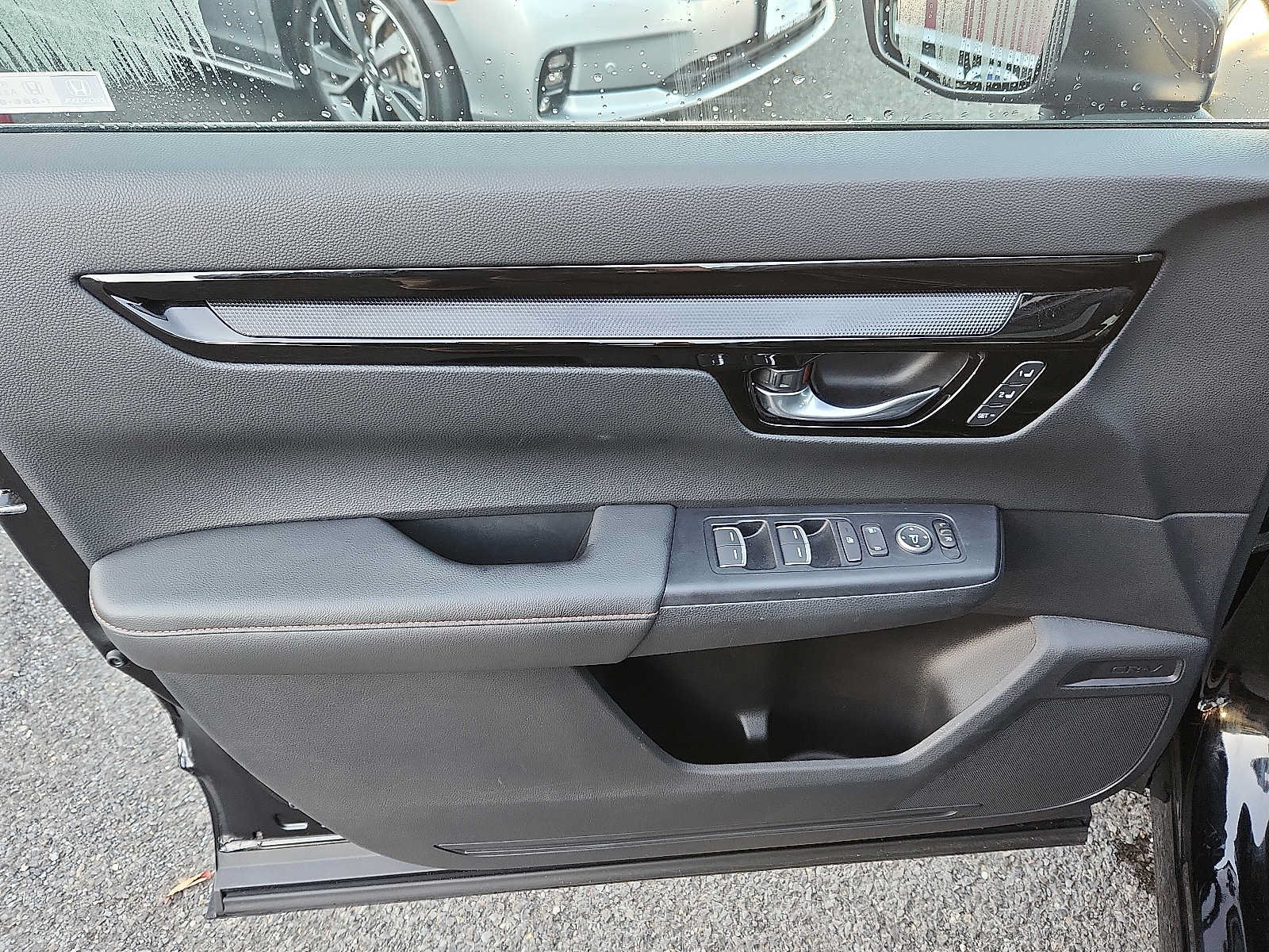 Used 2024 Honda CR-V Sport Touring image 12