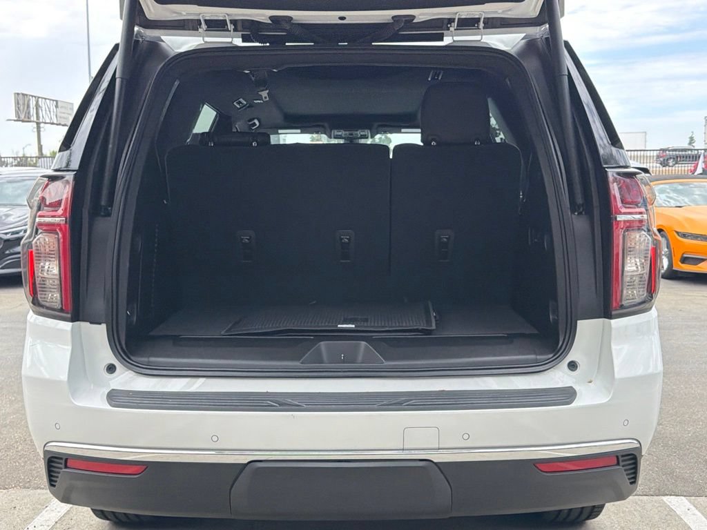 Used 2021 Chevrolet Tahoe LT w/ LT Signature Package RWD image 18