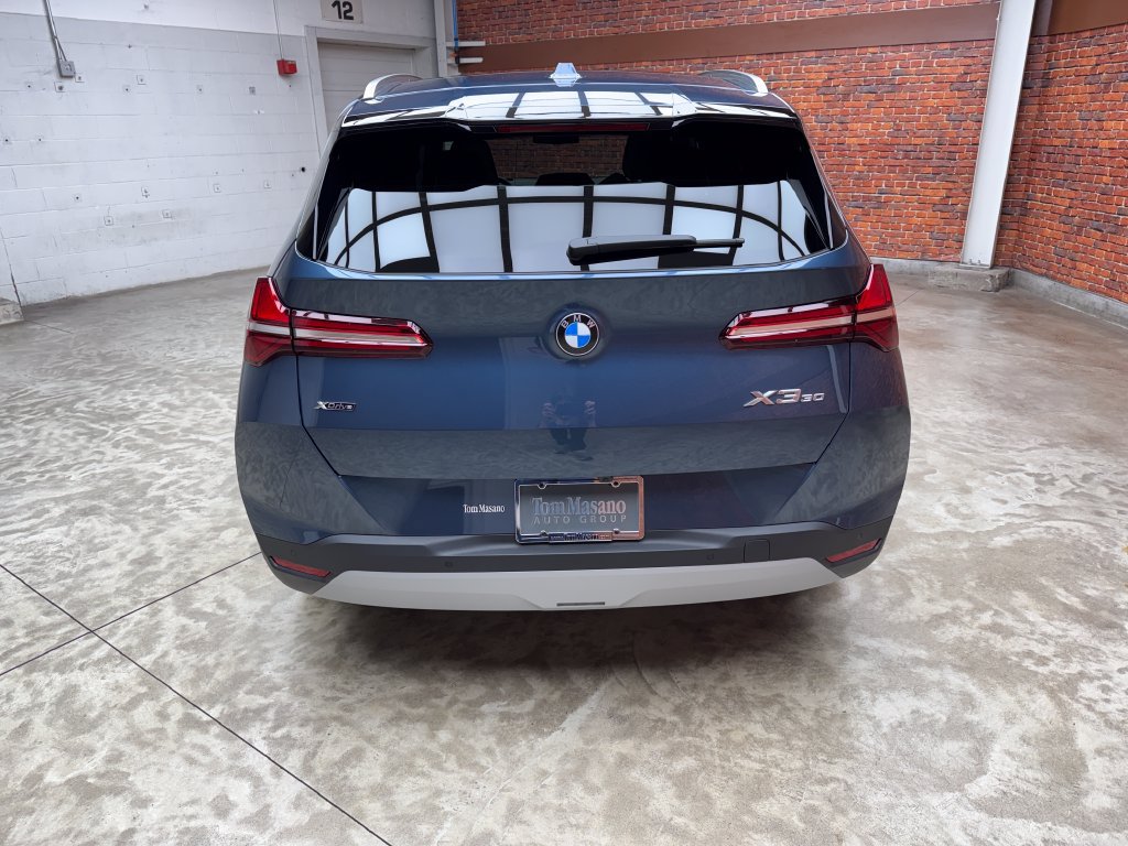 Used 2026 BMW X3 xDrive30i w/ Premium Package AWD/4WD image 4