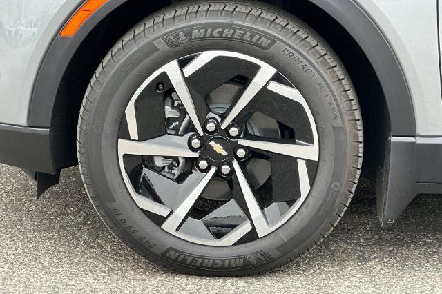 New 2026 Chevrolet Equinox EV LT FWD image 36