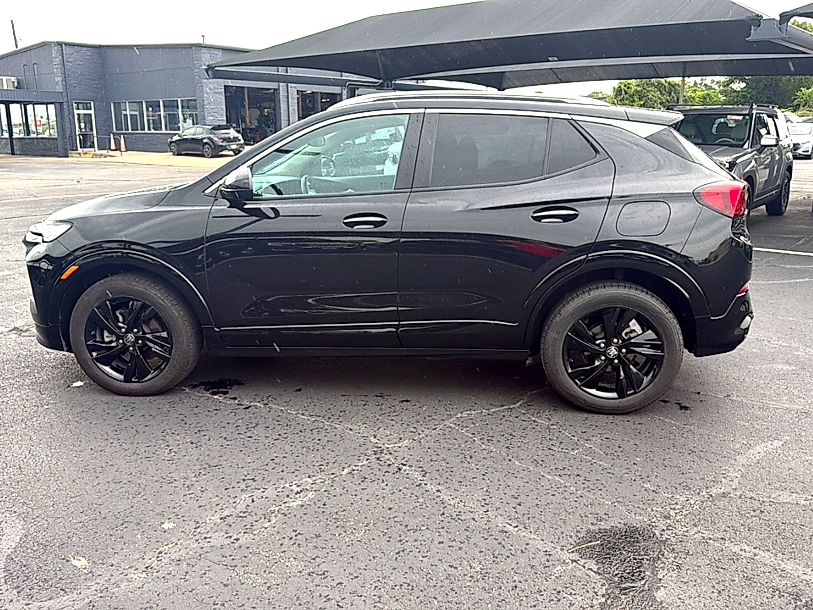 Used 2024 Buick Encore GX Sport Touring AWD/4WD image 5