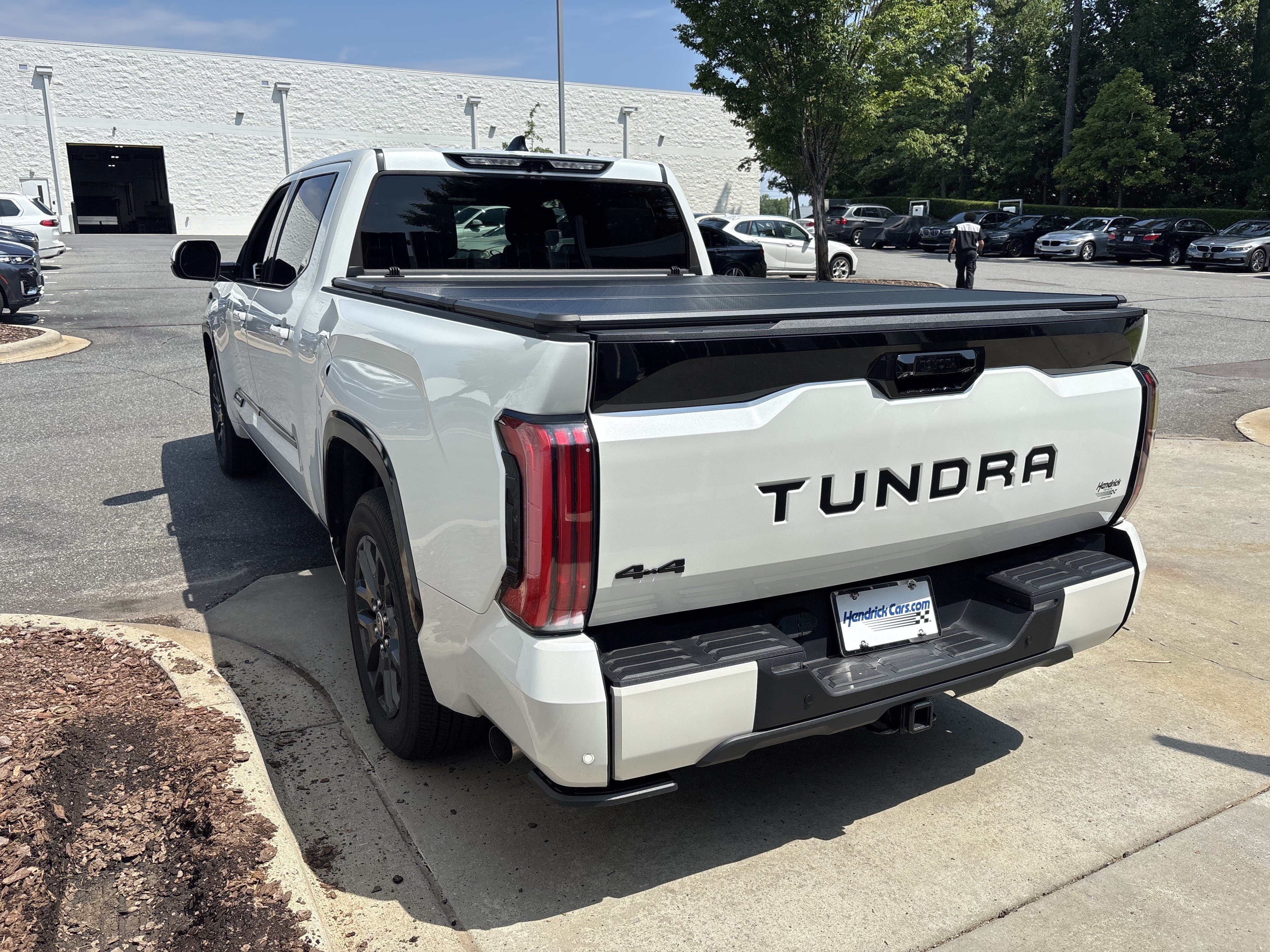 Used 2022 Toyota Tundra Platinum w/ Advanced Package AWD/4WD image 19