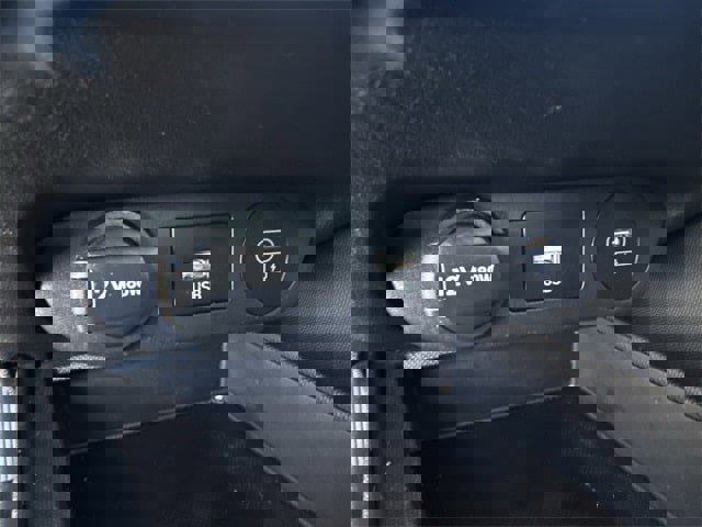 Used 2024 Hyundai Elantra SEL image 19