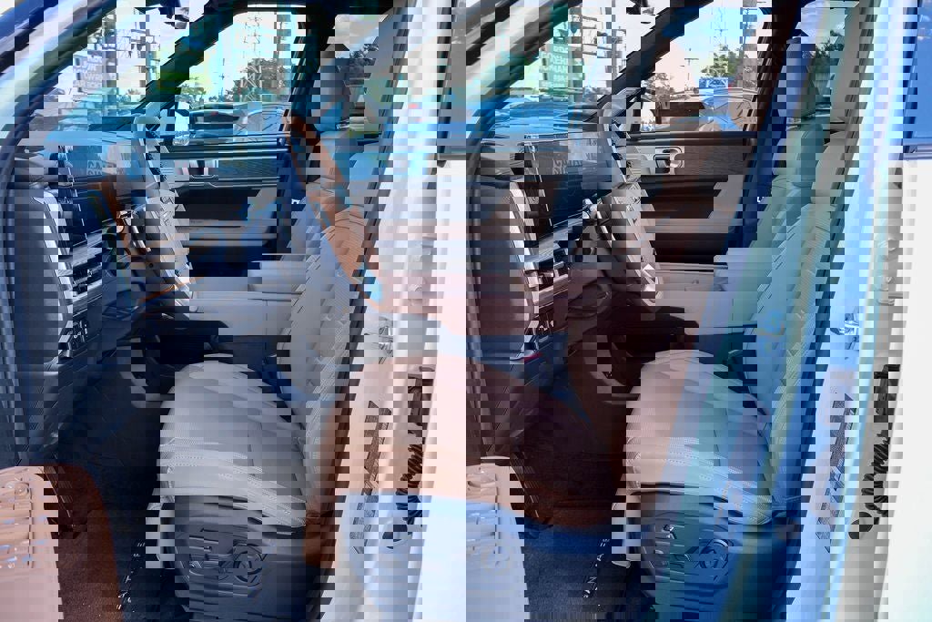 New 2026 Hyundai Santa Fe Calligraphy image 7