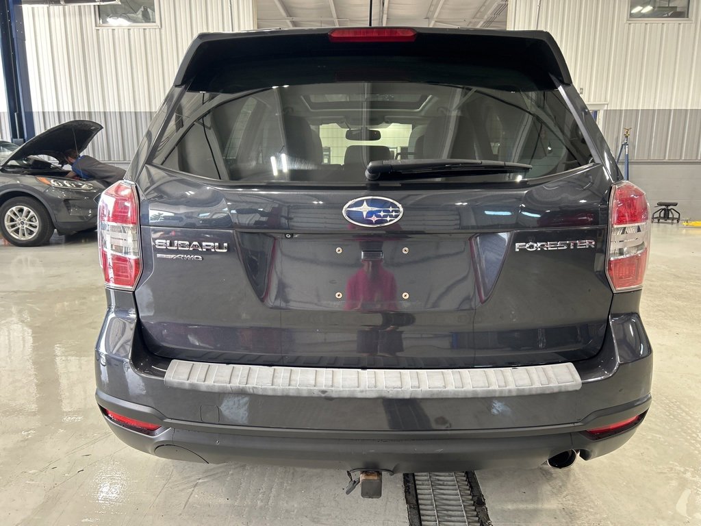 Used 2015 Subaru Forester 2.5i Limited w/ Protection Package #2 image 8