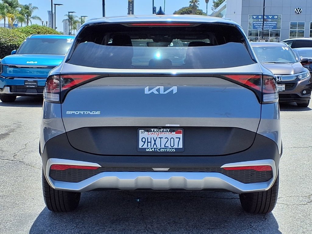 Certified 2024 Kia Sportage EX FWD image 6