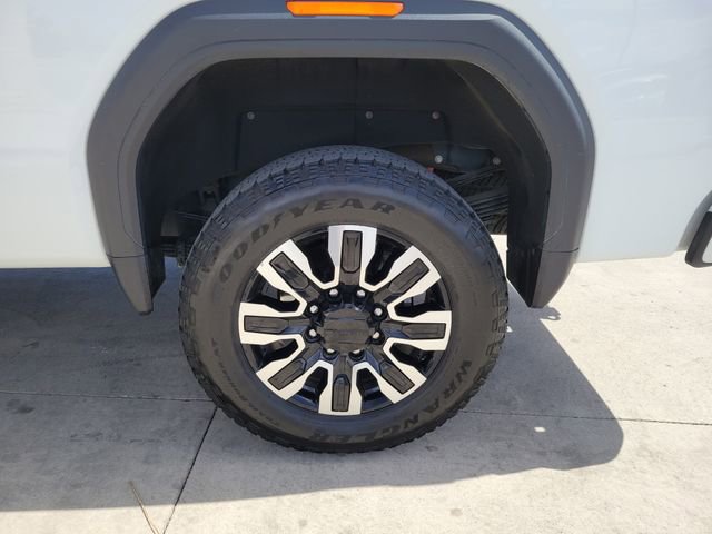 Used 2025 GMC Sierra 3500 Denali Ultimate image 13