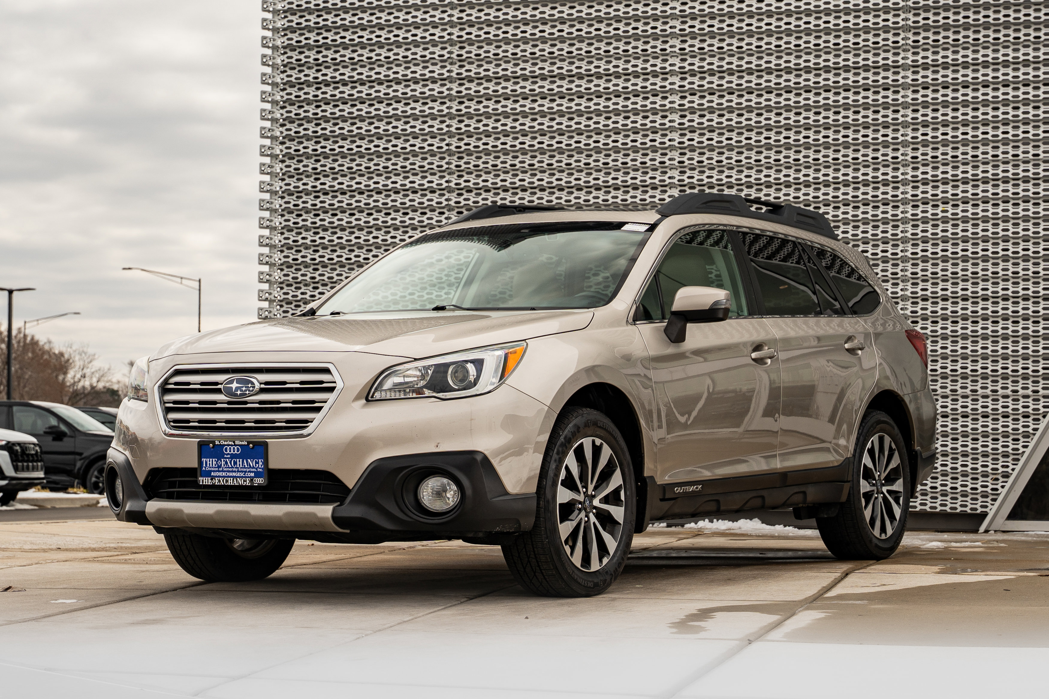 Used 2015 Subaru Outback 2.5i Limited image 7