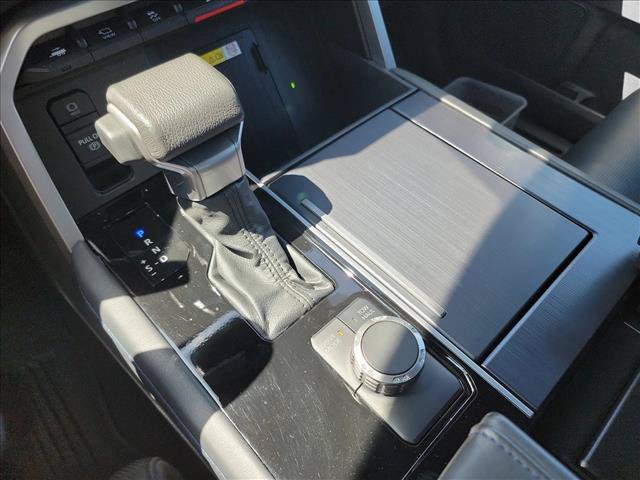 Used 2022 Toyota Tundra Platinum w/ Advanced Package RWD image 21